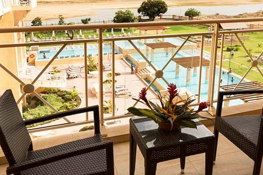 HL_balcony_12_675x359_FitToBoxSmallDimension_Center